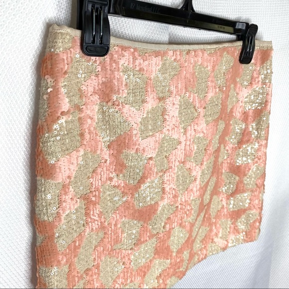 Banana Republic Cream and Blush sequence mini skirt womens Size 4 - Picture 3 of 9